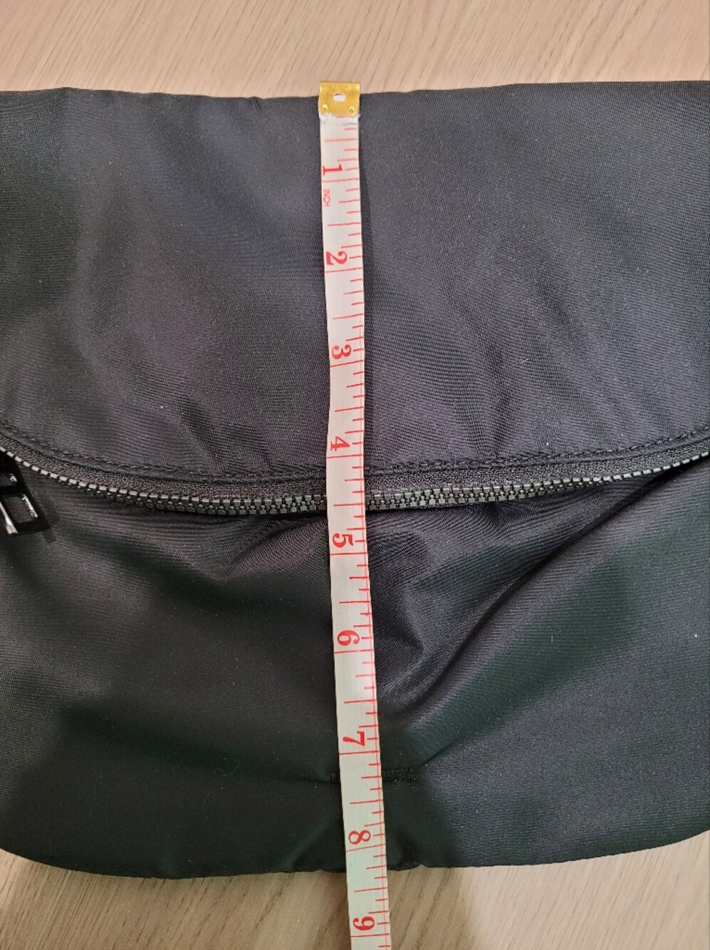 Black Lululemon Replacement Pouch - Picture 5 of 10